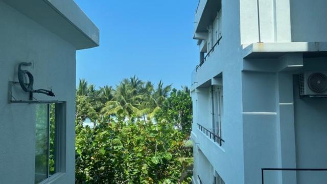 Apartment314 Oceanfront Condos Nilaveli Trincomalee Luaran gambar